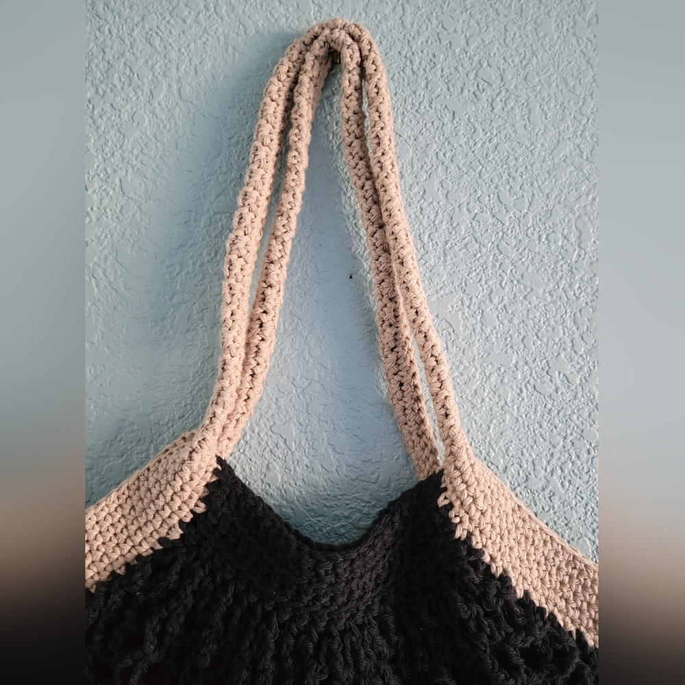 Crochet Farmers' Market Open-Weave Cotton Bag - Small, Black + Jute (Handmade) - Picture 4 of 8